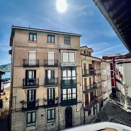 Branka Ξενοδοχείο *